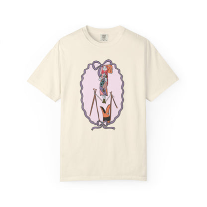 Coquette Sally T-Shirt & Crewneck
