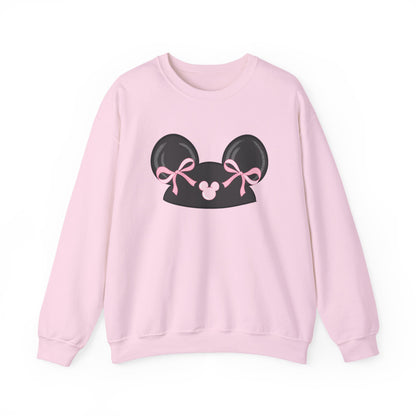 Girlie Mouse Hat T-Shirt & Crewneck