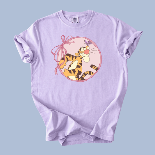 Tiger T-Shirt & Crewneck