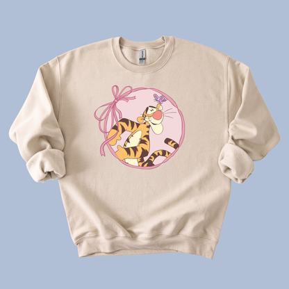 Tiger T-Shirt & Crewneck